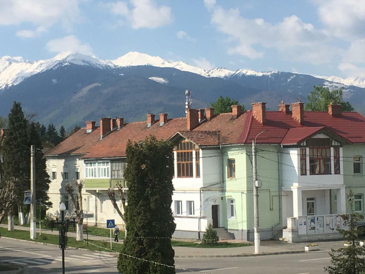 Hotel Holiday Victoria Вікторія Екстер'єр фото